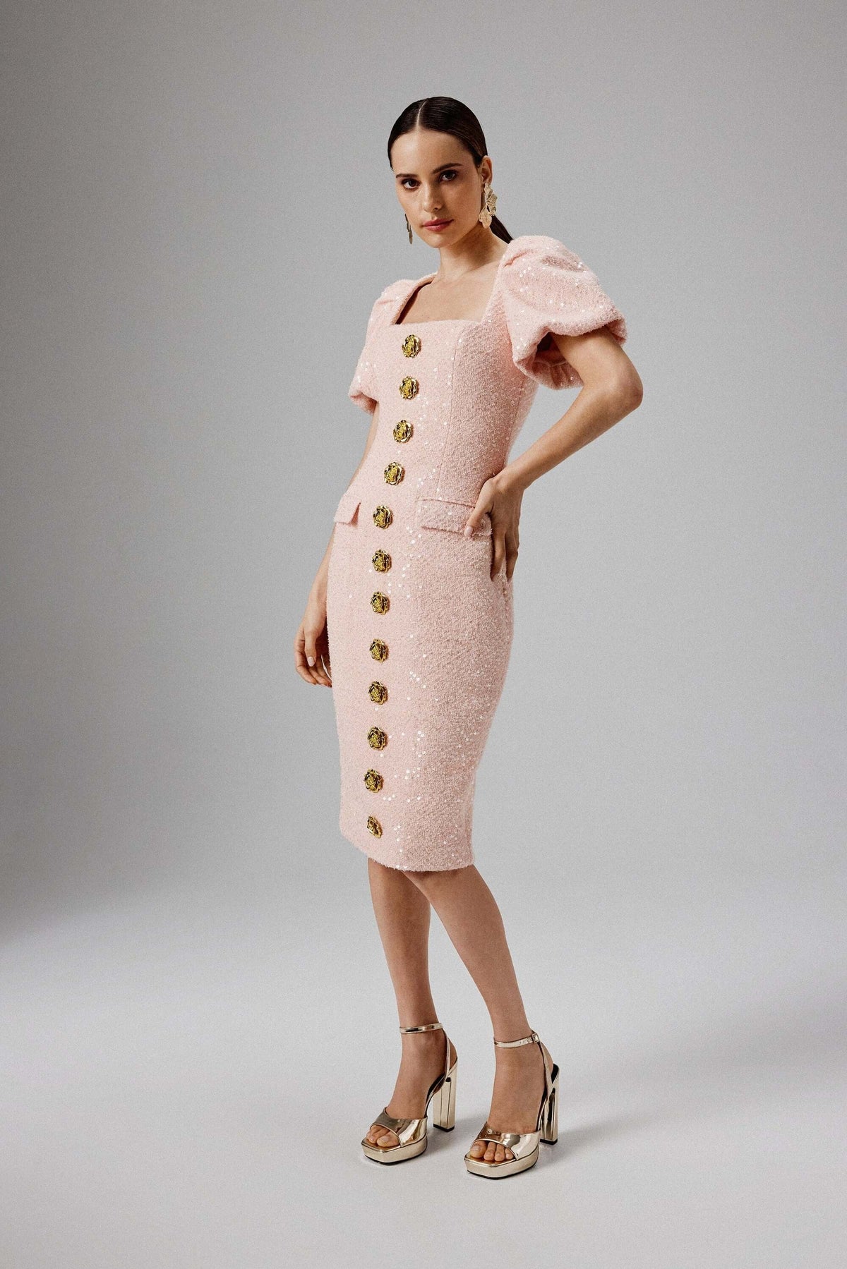 From Day to Night: Transitional Dressing Made Easy
